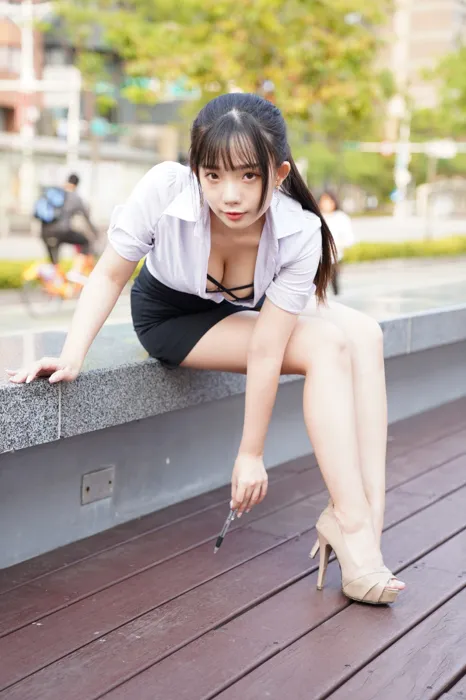 [Mzsock] NO.078 Chen Jialin OL short skirt high heels beautiful legs outdoor shot street photography#[100P]-76