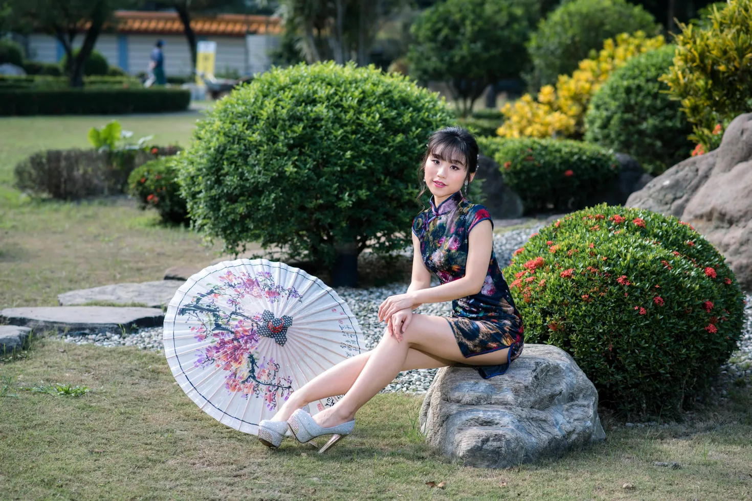 [Mzsock] NO.194 Yu Chen short cheongsam high heels beautiful legs street photography#[105P]-83